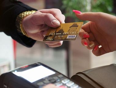 '墊錢' 的英文怎麼說?